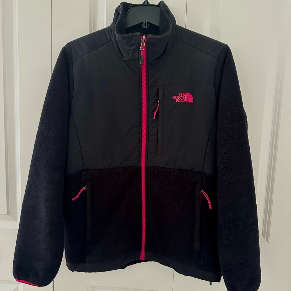 The North Face Women’s TNF Denali Fleece Jacket - Black with Pink Accents